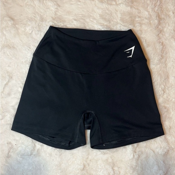 Gymshark Pants - Gymshark biker shorts